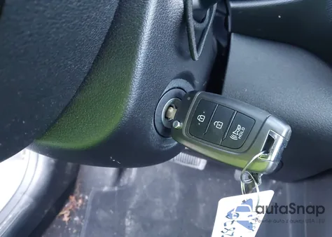 2022 Hyundai Venue Sel from USA, damaged, VIN KMHRC8A30NU137506